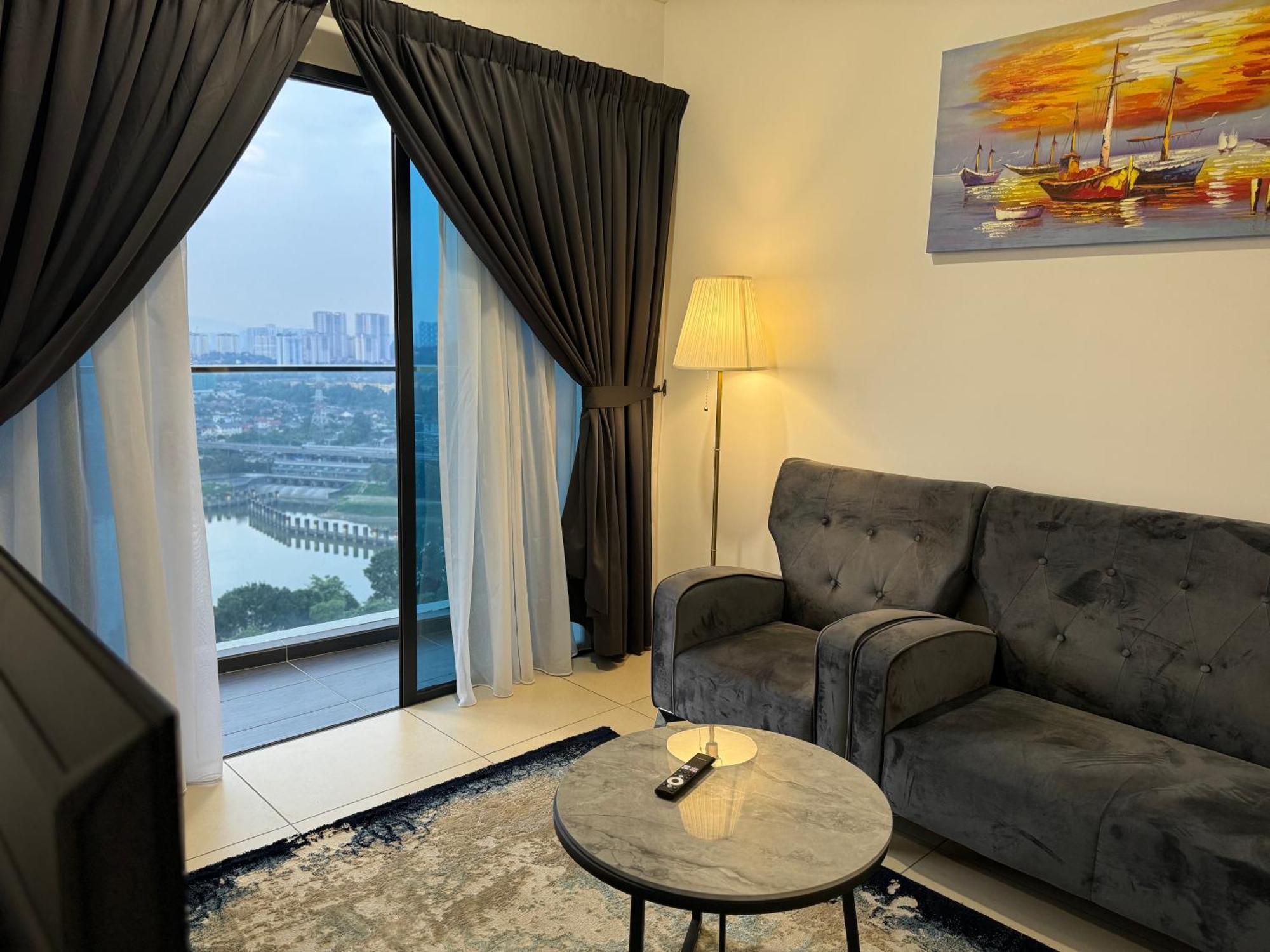 Reizz Residence By Perkasa Kuala Lumpur Luaran gambar