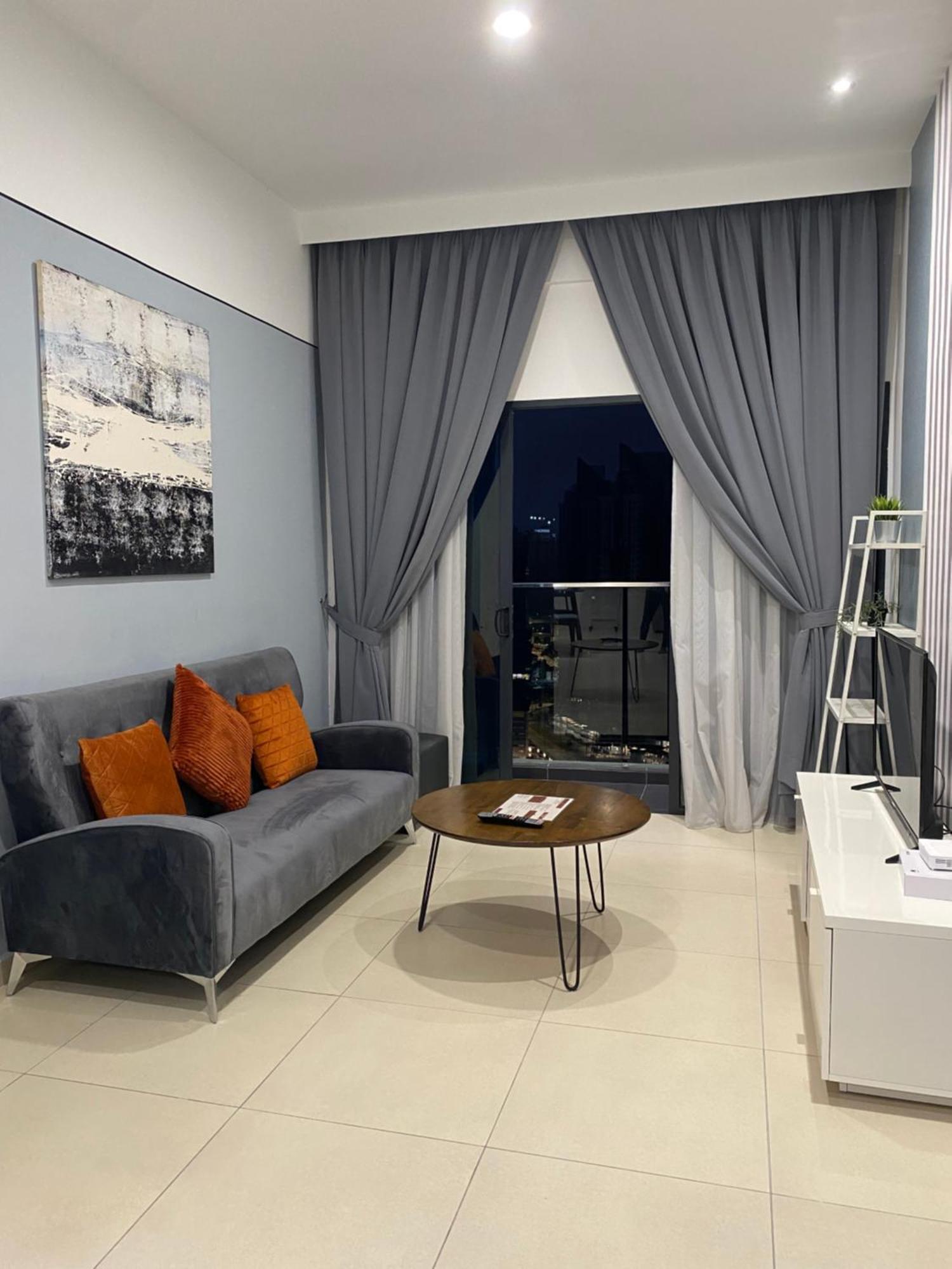 Reizz Residence By Perkasa Kuala Lumpur Luaran gambar